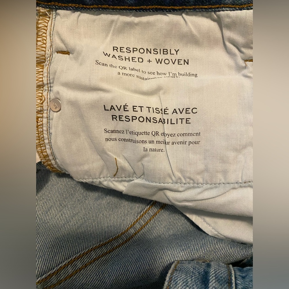 Frame Denim Distressed Blue Jeans - Picture 8 of 14